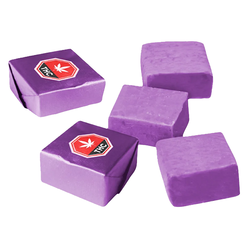 Midnight Berry Dreamland 2:1:1 CBN:CBD:THC Gummies - Image 2